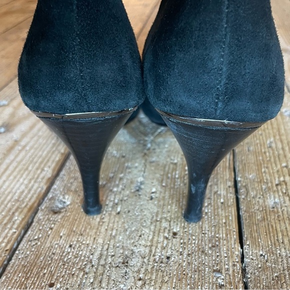 Donald J Pliner Black Suede Knee High Boots Size 8 - Picture 3 of 7